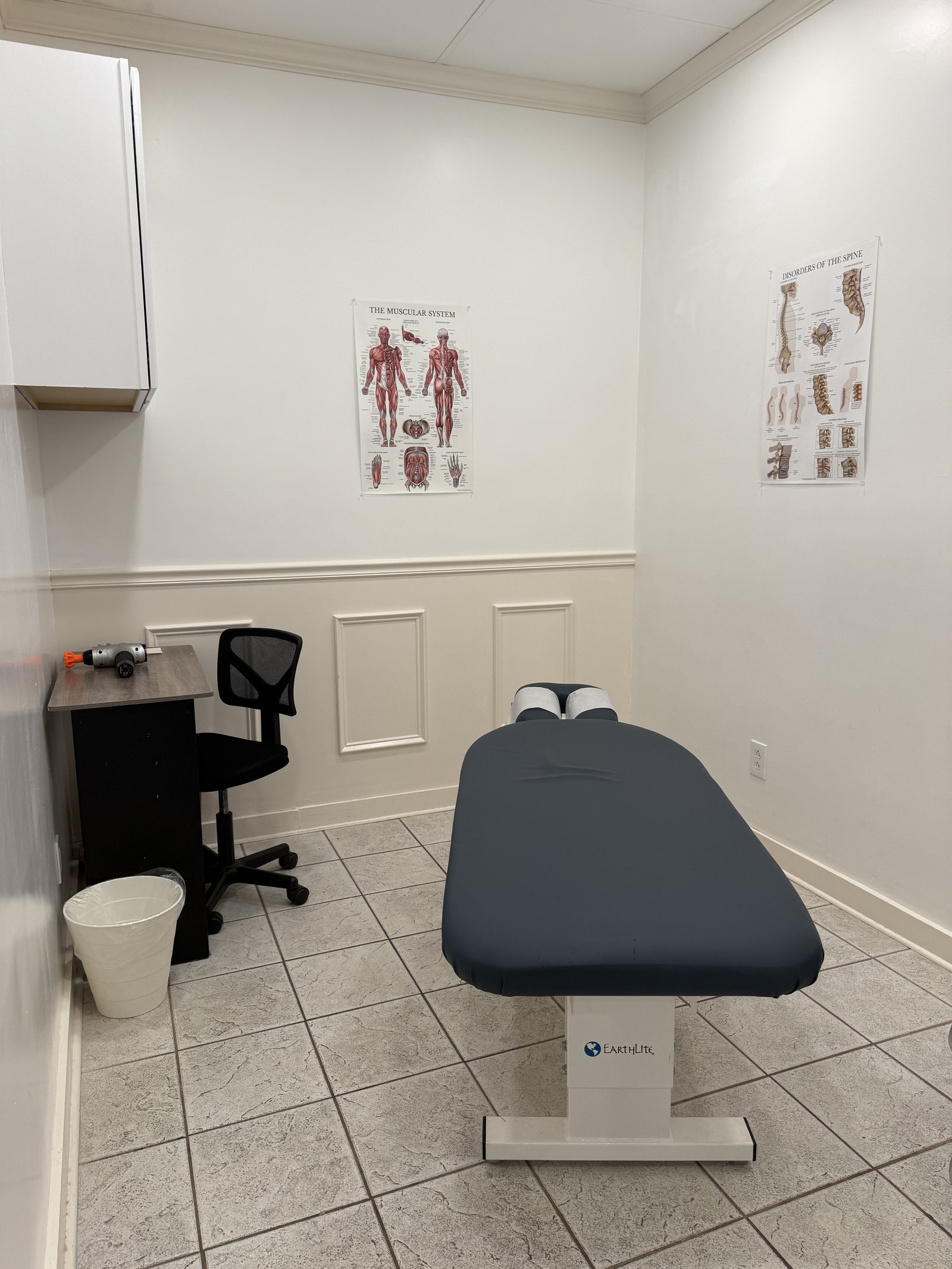 A private treatment room at Fusion Chiropractic Health and Wellness